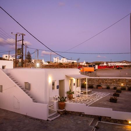 Sing And Blossom Accommodation Mykonos Town Eksteriør bilde