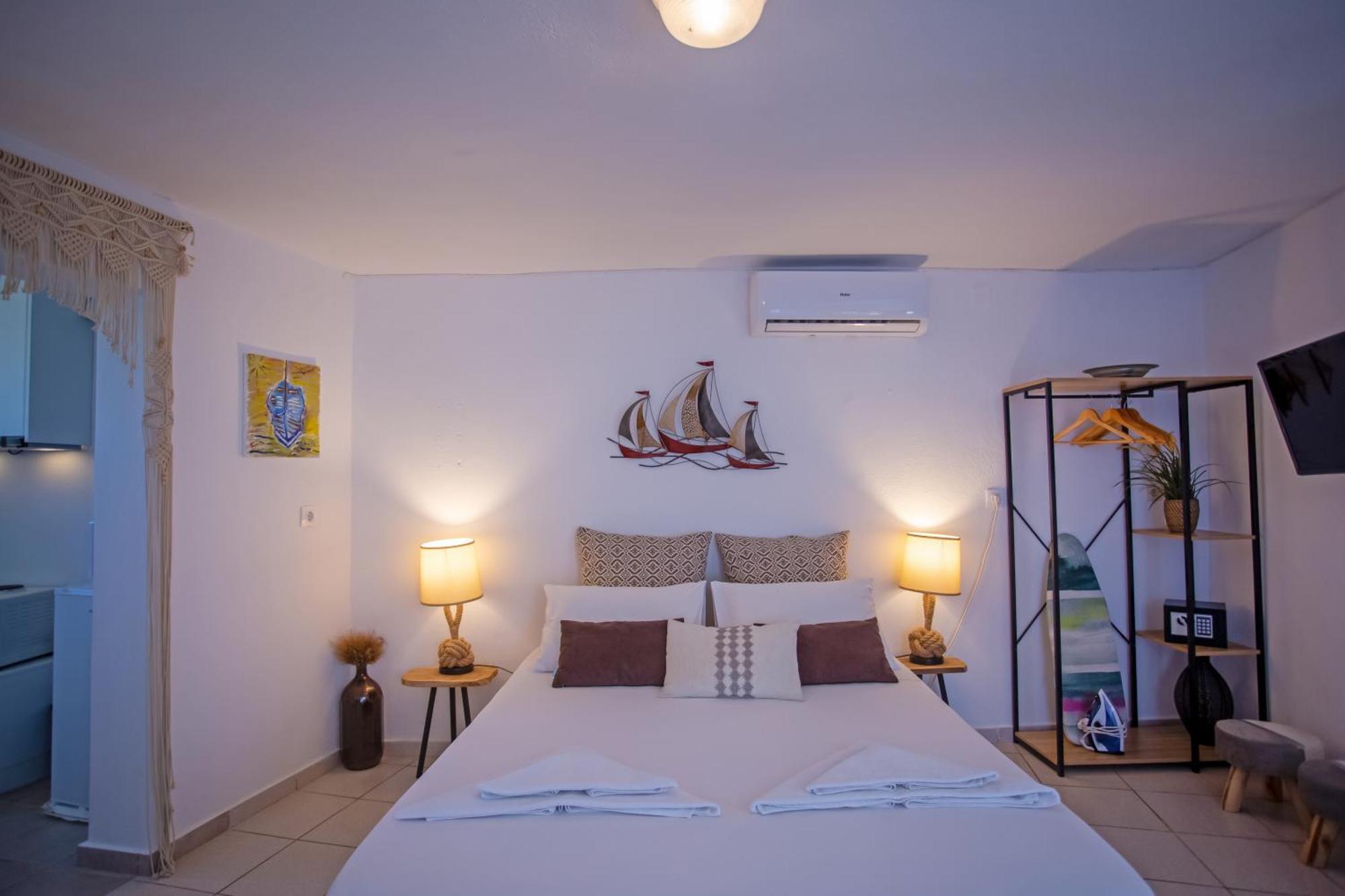 Sing And Blossom Accommodation Mykonos Town Eksteriør bilde