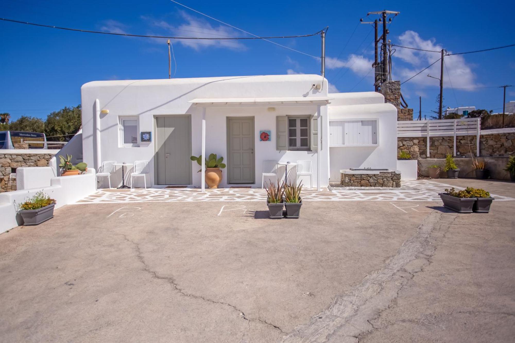 Sing And Blossom Accommodation Mykonos Town Eksteriør bilde