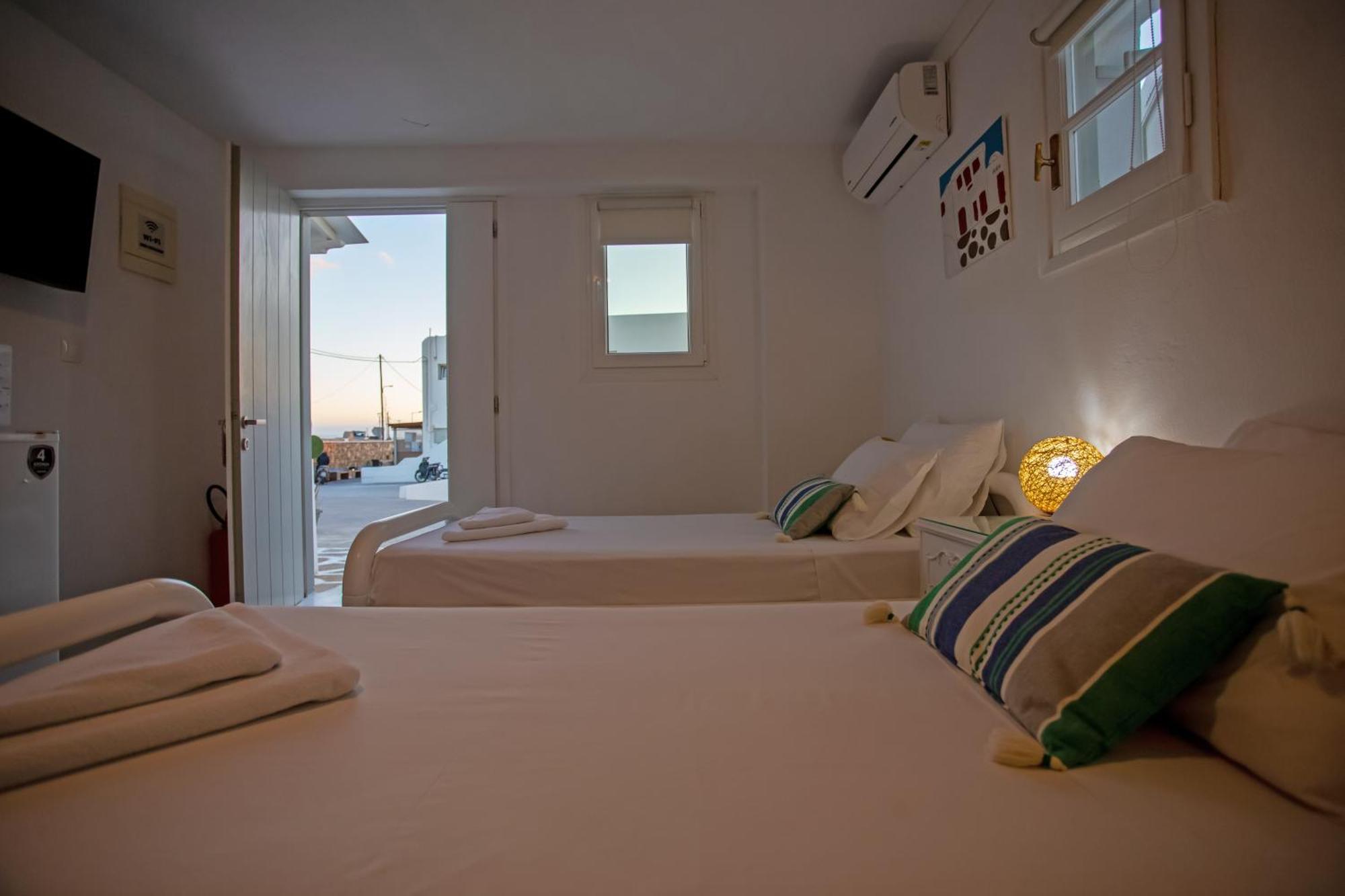 Sing And Blossom Accommodation Mykonos Town Eksteriør bilde