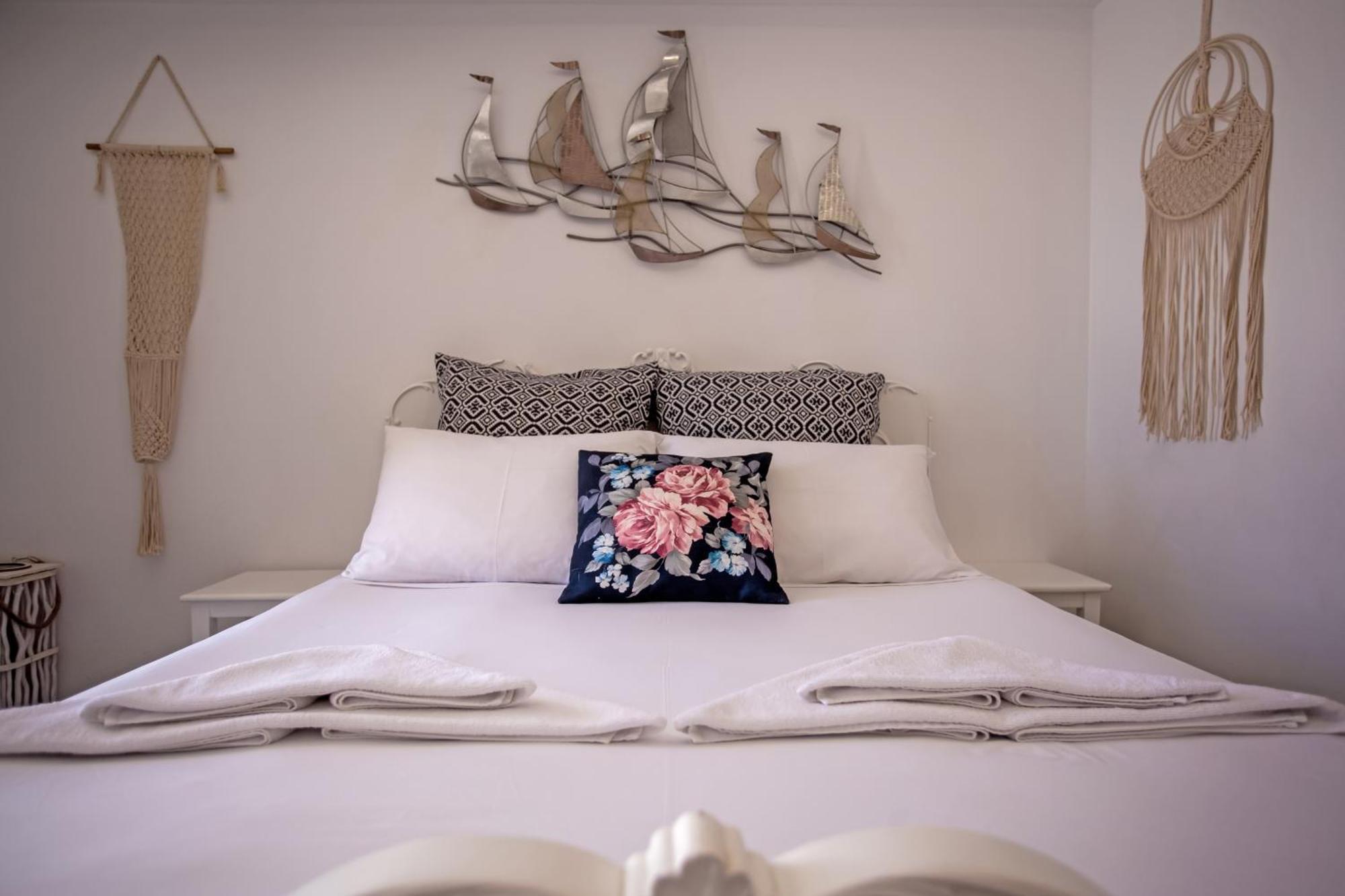Sing And Blossom Accommodation Mykonos Town Eksteriør bilde